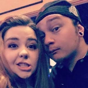 Meet your Posher, Dakota